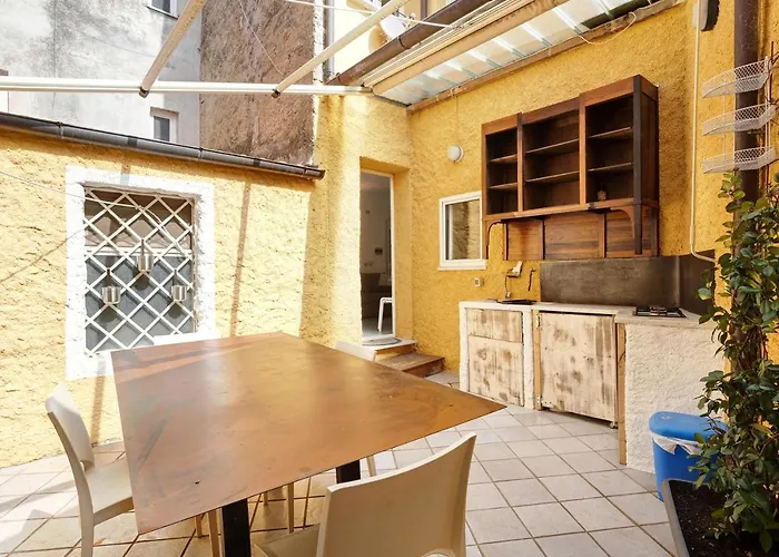 Holiday home Uliveto